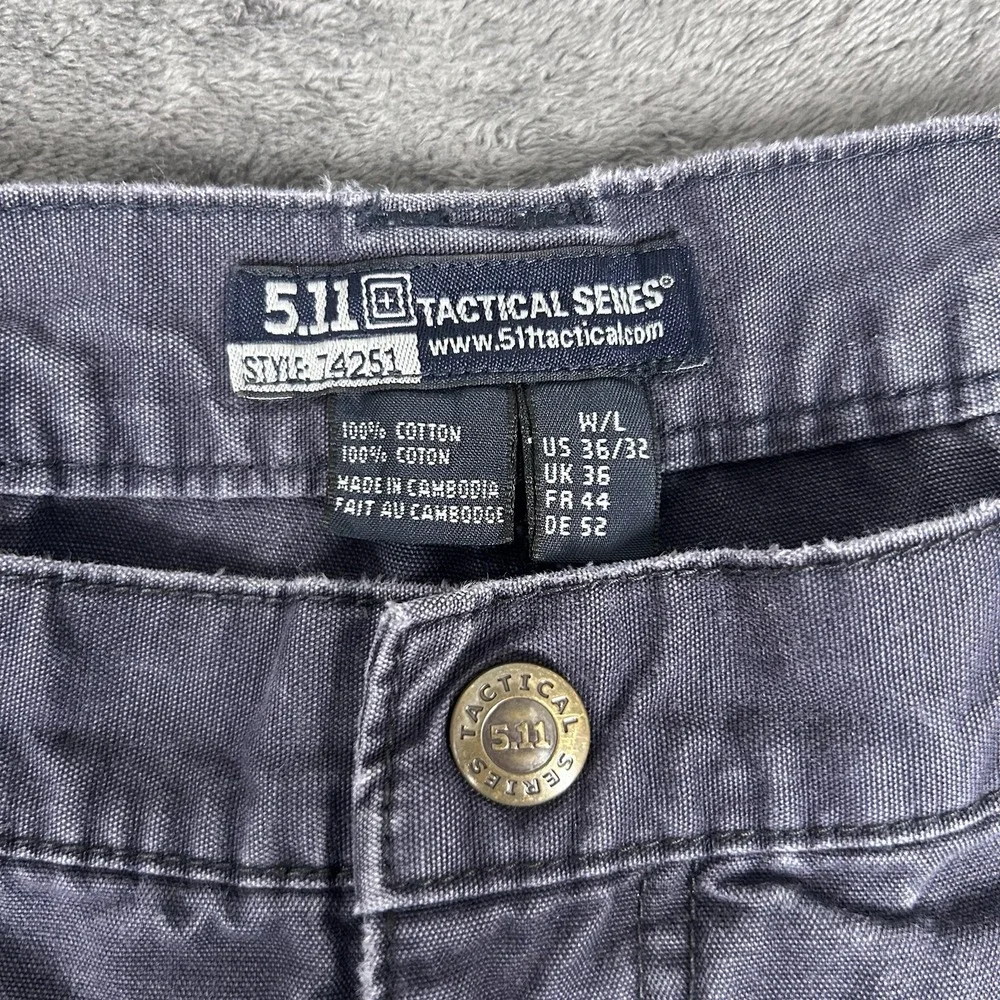 5.11 Tactical Series Cargo Pants Men Size 36x32 Navy Blue Distressed